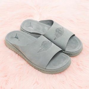 Jordan Modero 1 slides